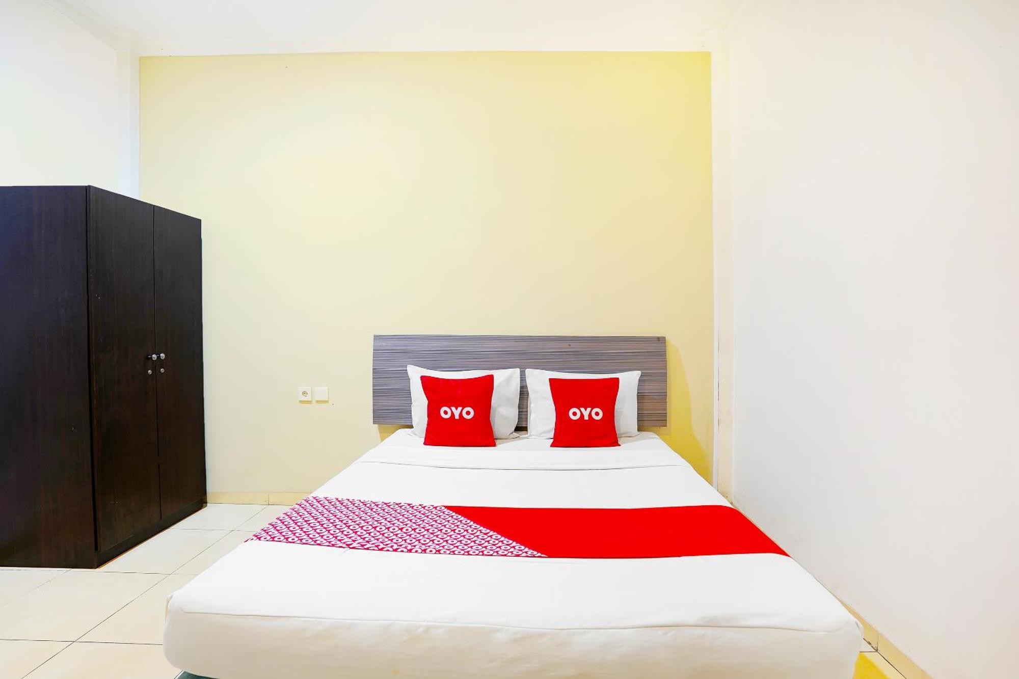 Oyo Flagship 91290 Pondok Inap Shofwa 2 Brebek 外观 照片
