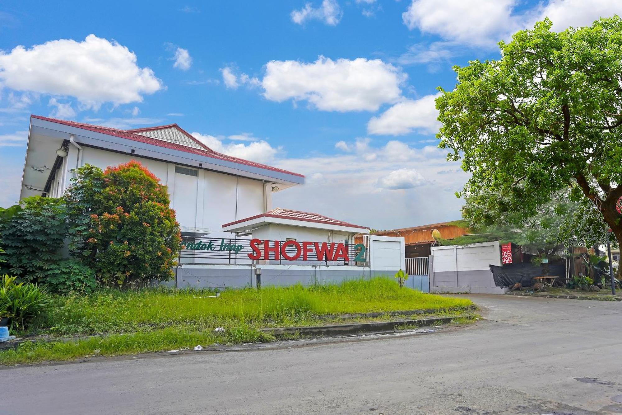 Oyo Flagship 91290 Pondok Inap Shofwa 2 Brebek 外观 照片